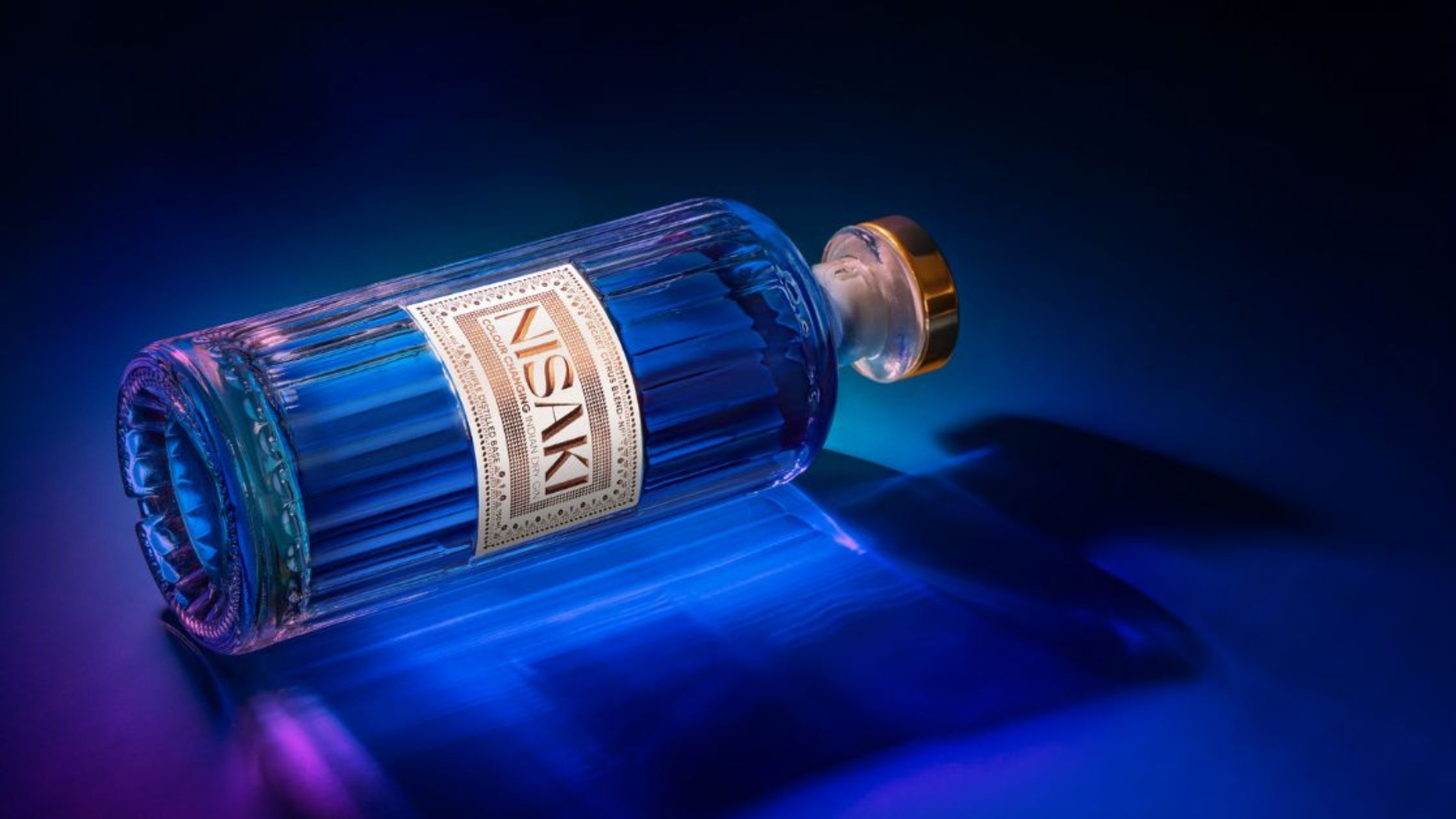 Color-Changing Gin & Tonic